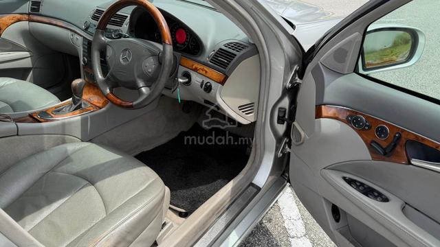 2004/2005 Mercedes-Benz E240 (A) AVANGARDE CBU - 5