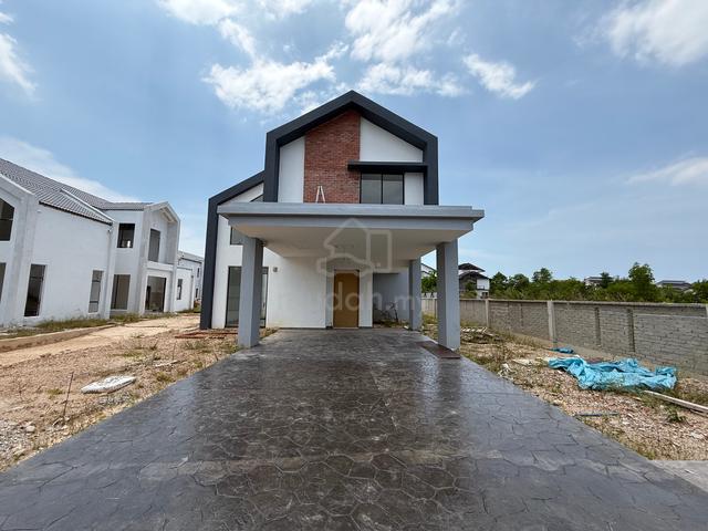 Double Storey Modern & Luxury Bungalow AT KTGR, Tok Jembal, TRG 1