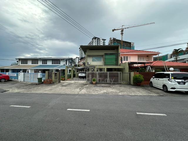 Transformed,Turnover into a BRAND new Semi Detached,near Viva Kuching 1