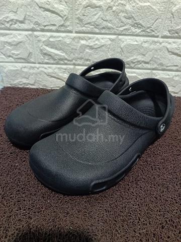 Uk8 Crocs Bistro Work Clogs - photo 2 of 6