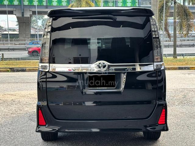 2017 Toyota VOXY 2.0 ZS Kirameki II Edition MPV KL - 4