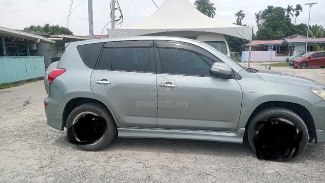 Toyota RAV4 2006/Reg2010 2.4 Auto 4Wd - 1
