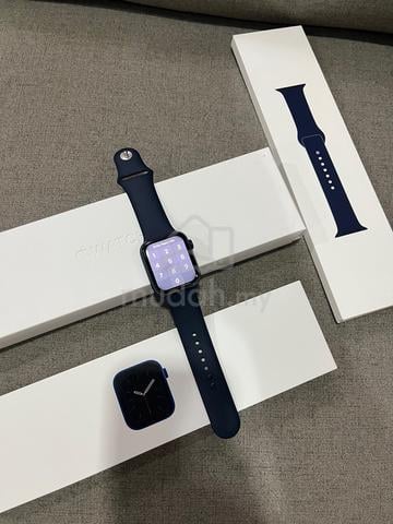 Apple Watch Series 6 - photo 3 of 3