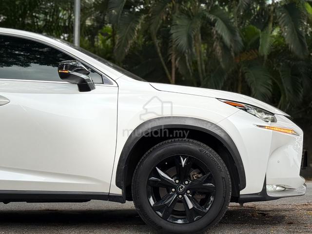 Lexus NX200 2.0 T F-SPORT/AWD/K.LESS/P.ROOF/R.CAM - 4