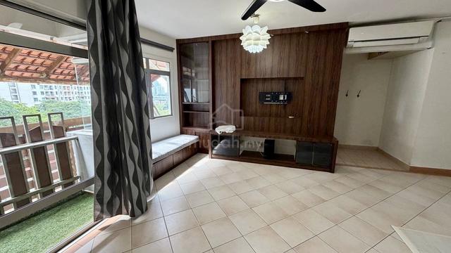 Perdana Exclusive Condo 1