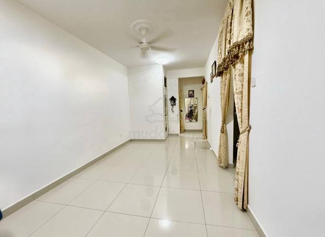 Enggang Apartment 1