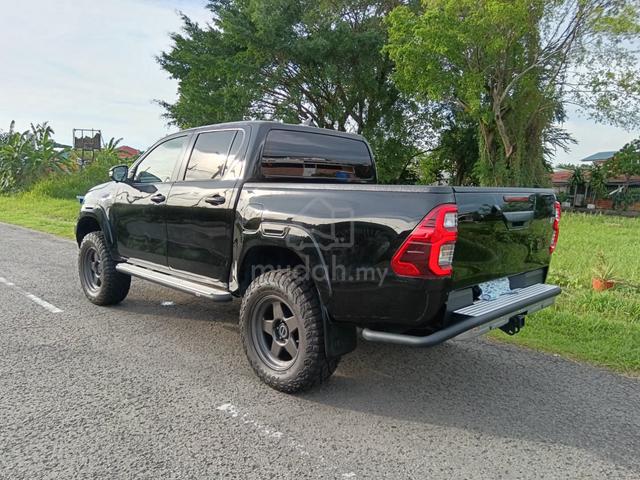 2019 Toyota HILUX 2.8 L-EDITION FACELIFT (A) - 2