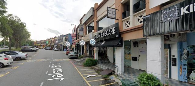 Facing Main Road 1st Floor Shop Seksyen 8 nr Seksyen 9 1