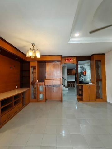 Townhouse Ground Floor Taman Seri Arked For Rent 1