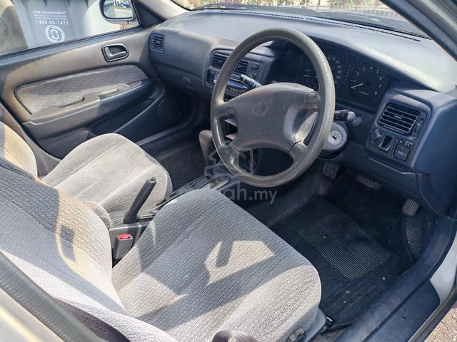 1996 Toyota COROLLA 1.6 SE (A) - 3