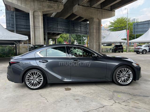 2021 Lexus IS300 2.0 Luxury Turbo 7k Km Sunroof VL - 5