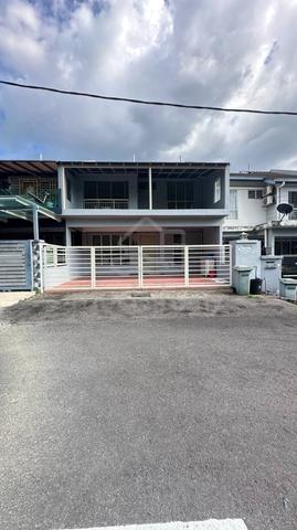 25x60 Refurbished Facing Playground Low Density Taman Saga Emas Kajang 1