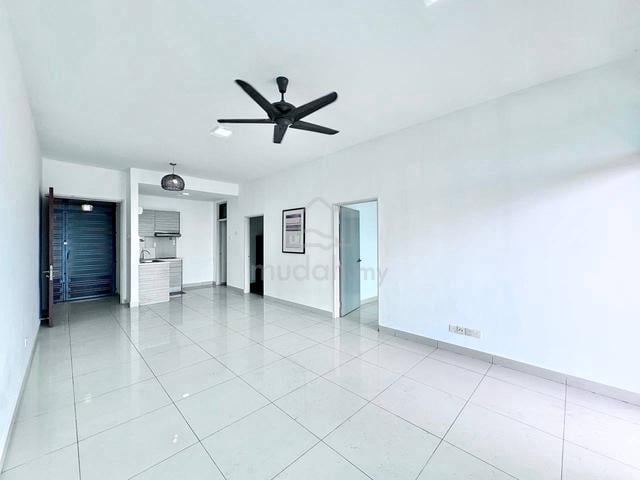 Parc Regency 1