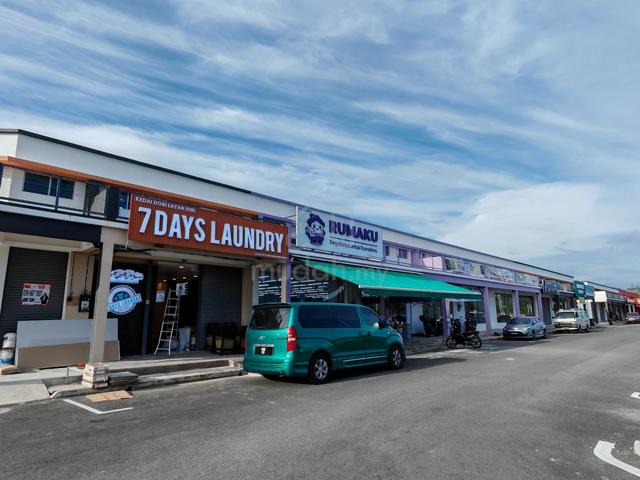 CORNER LOT FACING MAINROAD Single Storey Shoplot Taman Bayu Pelangi 1