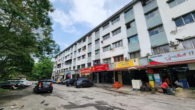 Pangsapuri Jati @ Seri Kembangan 1