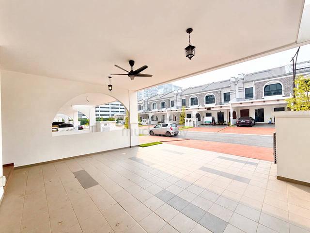 SIZE 22X70 ✨ Setia Safiro Amadeo Phase 3 Double Storey Cyberjaya 1
