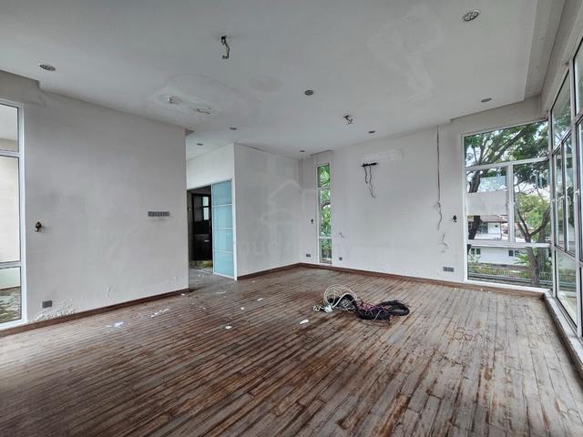 Good Condition Sri Damai Bukit Rimau 2 Sty Bungalow House for Sales 1