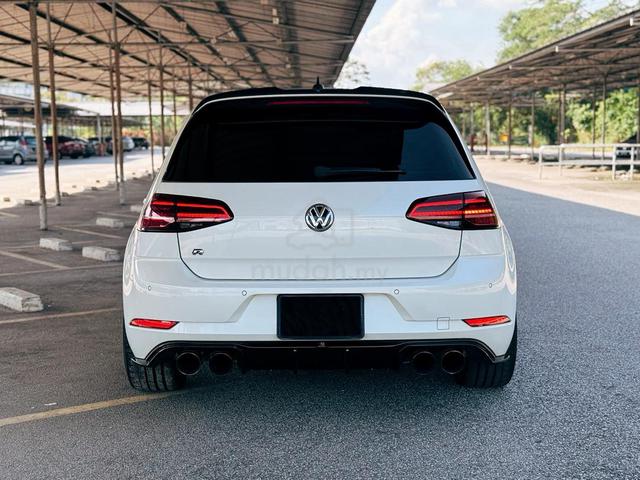 2018 Volkswagen GOLF R. DIRECT OWNER. PM DETAILS. - 4