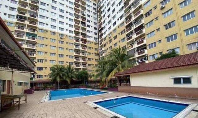 Laksamana Puri Condominium 1