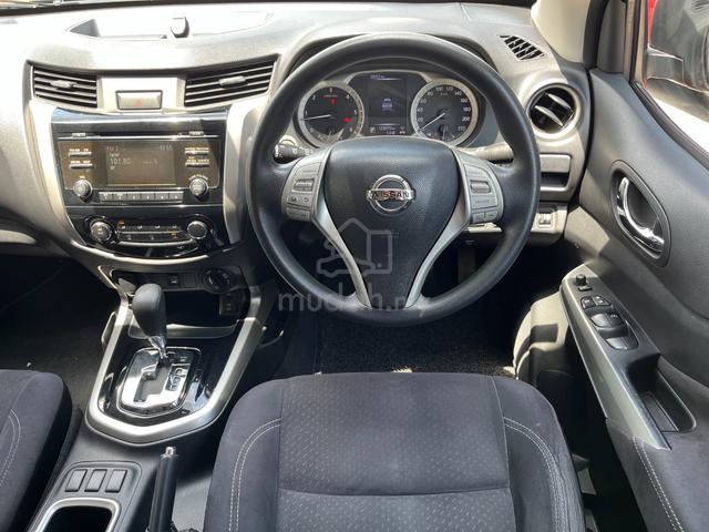 Nissan NAVARA 2.5 V NP300 (A) Canopy 4x4 - 5