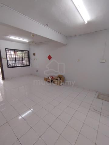 Taman Sri Sentosa @ Kulai Double Storey Low Cost House For Rent 1