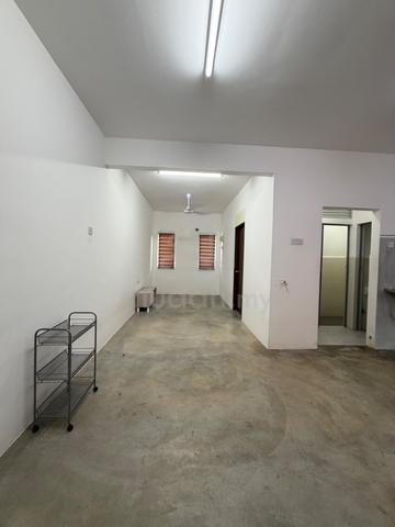 Bukit Banyan Townhouse Upstairs For Rent 😍 1