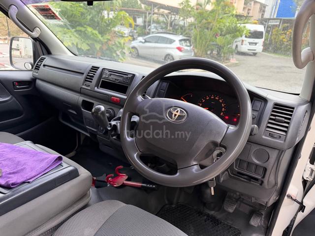 2019 Toyota HIACE 2.5 ENHANCED (M) - 4