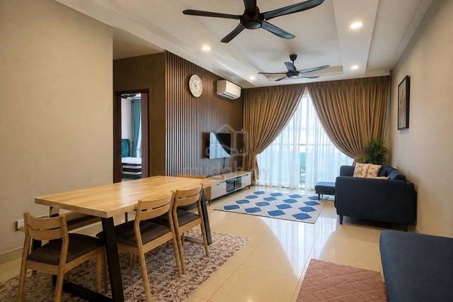 Platinum Splendor Residensi Semarak 1