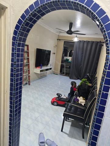 Single Storey Taman Impian Partially Furnished For Rent 1