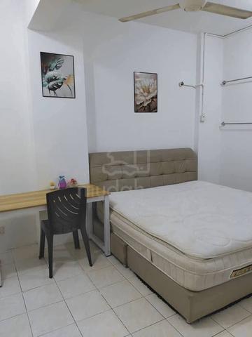 Muslimah room for rent at SRI AMPANG MAS KONDO, Ampang (68000 KL) — 1 1