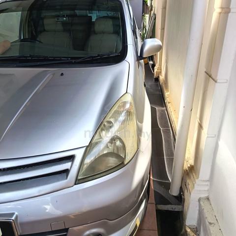 2010 Nissan GRAND LIVINA 1.8 IMPUL (A) - 1