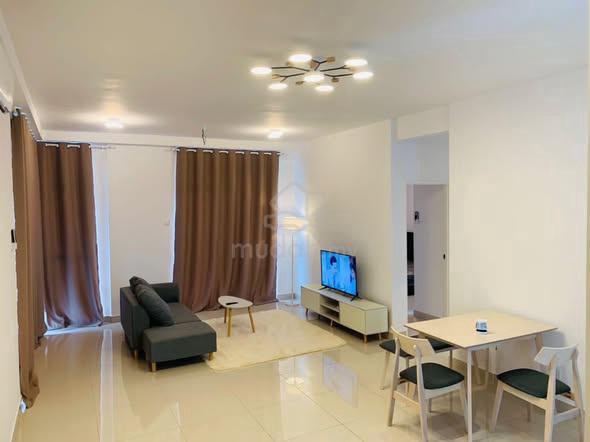 D'Lagoon Luxury Development By The Lake 1