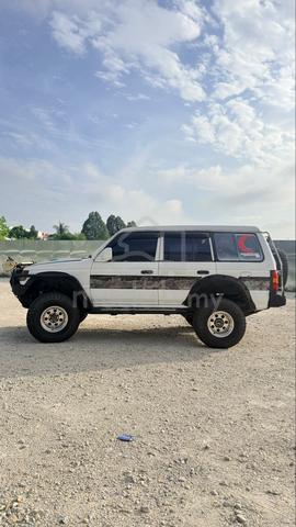 Mitsubishi PAJERO 2.8 4M40 (M) - 5