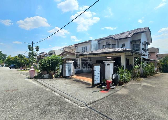 END LOT FULLY EXTEND 2 Storey Terrace Jalan Cecawi 6 Kota Damansara 1