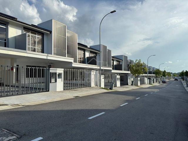 Iconia Garden, Impian Emas, Brand new 2 Storey house for Sale๐ก๐คฉ 1