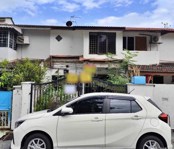 Taman Sri Rampai, Kuala Lumpur - 7 min to Sri Rampai LRT Station 1