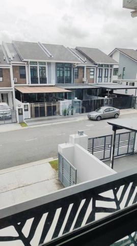 Seri Austin Dahlia, Johor Bahru For Rent 1