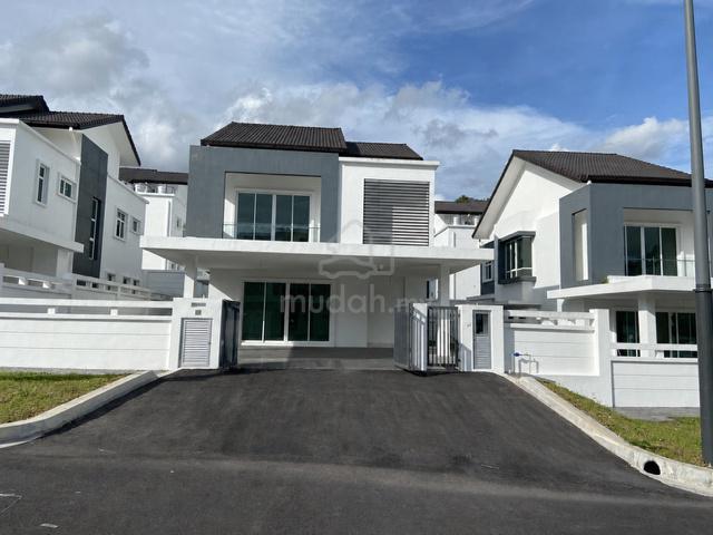 2 Storey Bungalow House 1