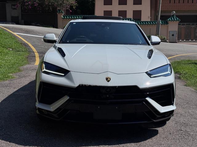10K KM B&O SROOF Lamborghini URUS 4.0 PERFORMANTE - 2