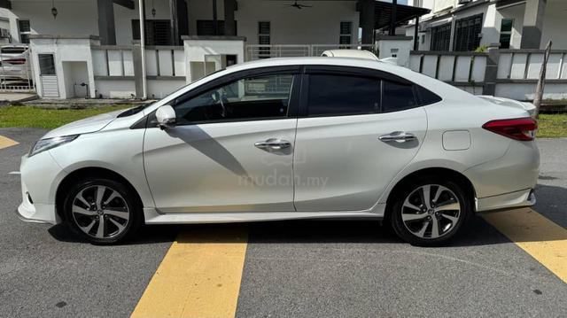 2022 Toyota VIOS 1.5 G MY19 FACELIFT (A) - 4