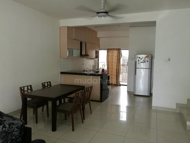 3R3B Fully Furnished Bandar 16 Sierra Odora Parkhomes Puchong 1km MRT 1