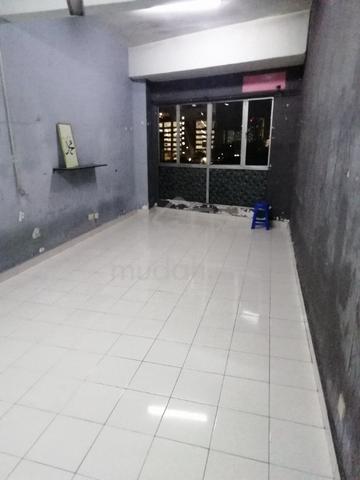 suria setapak beside KLTS 1