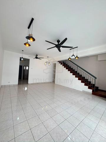 For rent setia impian 4 setia alam double storey partially furnished 1