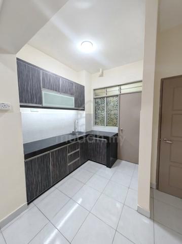 Main Place Residence 1