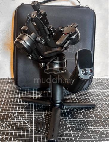 Feiyutech 3 Axis Gimbal - photo 3 of 3