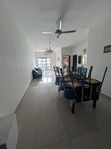 Residensi Zamrud 1
