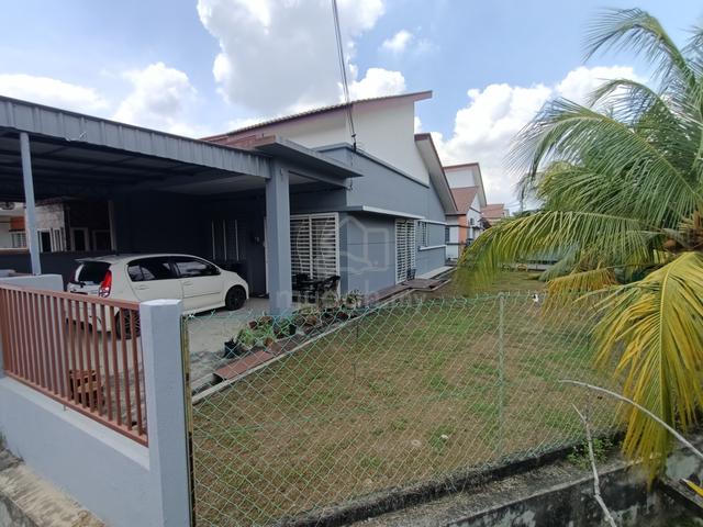 Desa Salak Impian Salak Tinggi Sepang Single Storey Corner Lot 2346sqf 1