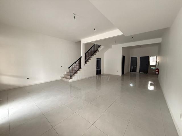 Double Storey Terrace Tmn Pengkalan Impian I Molek Ayer Molek 1