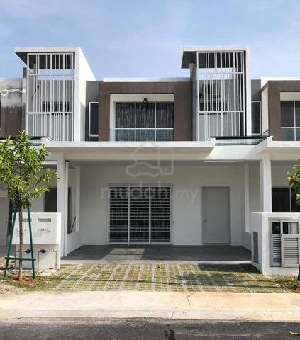 [MVV 2] Freehold 22x70 |Guarded No Maintenance|4+4+1 Bilik|Rm 80k 1