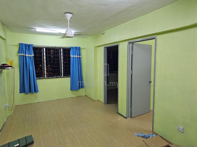 Pangsapuri Putra Damai 1
